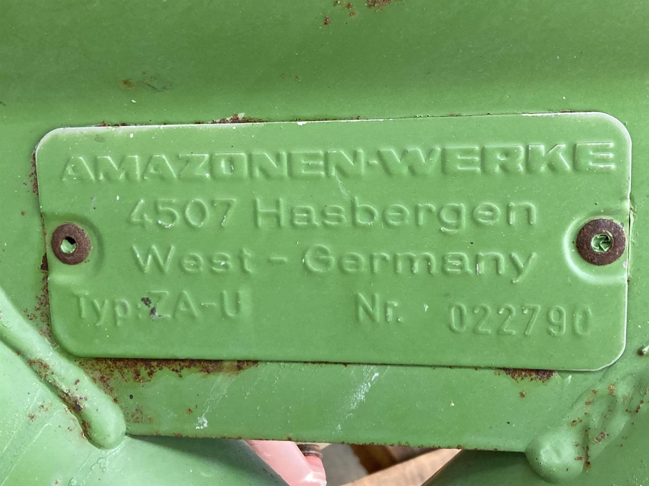 Fertilizer spreader Amazone ZA-U 1501: picture 8