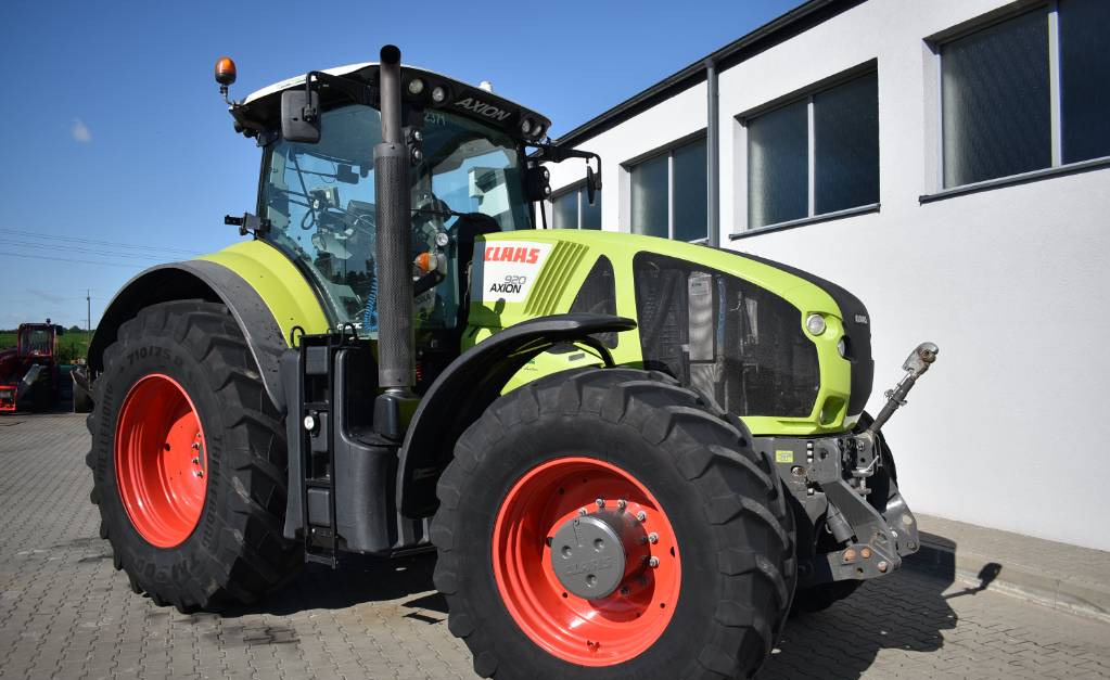Farm tractor CLAAS Axion 920 Cmatic: picture 38