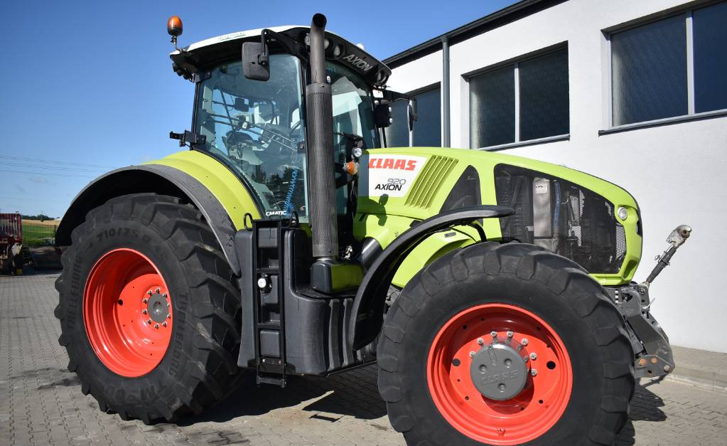 Farm tractor CLAAS Axion 920 Cmatic: picture 33