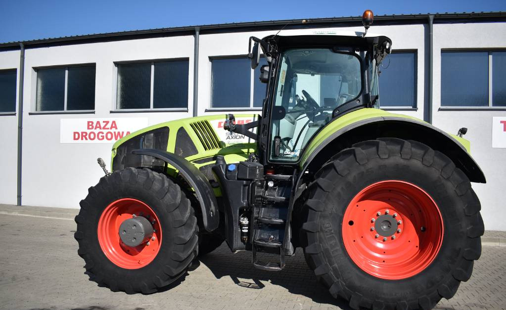Farm tractor CLAAS Axion 920 Cmatic: picture 28