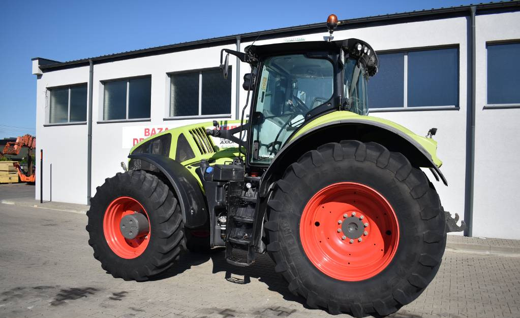 Farm tractor CLAAS Axion 920 Cmatic: picture 26