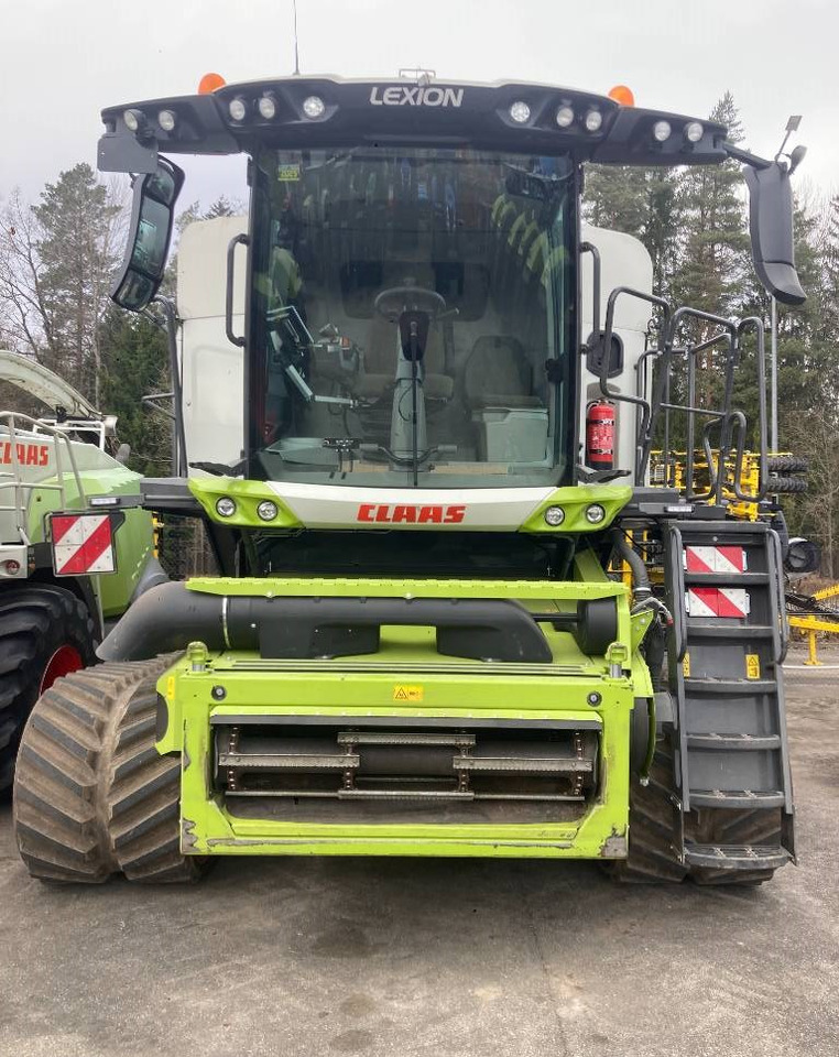 Combine harvester CLAAS Lexion 8700 Terra Trac: picture 5