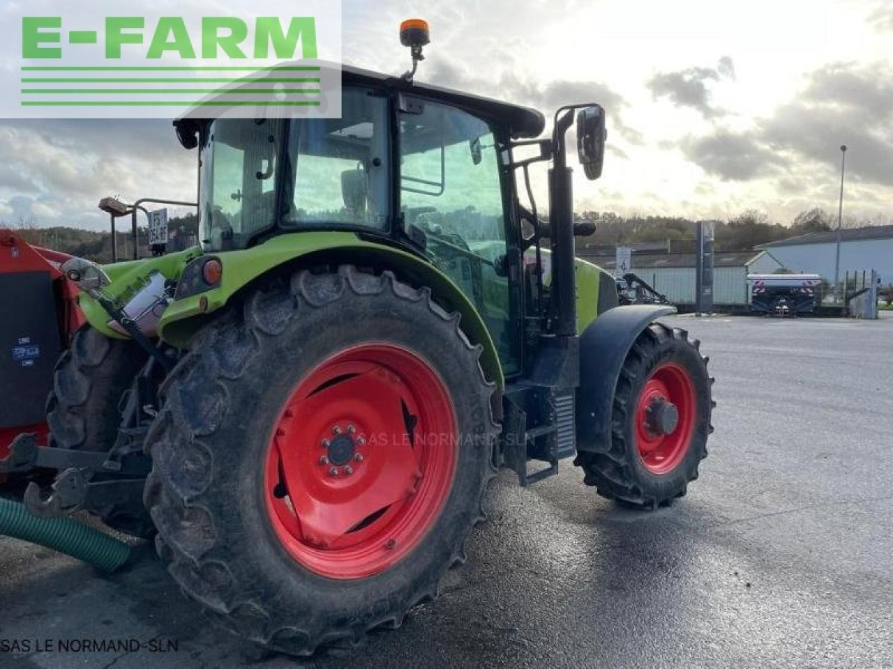 Farm tractor CLAAS arion 410: picture 3