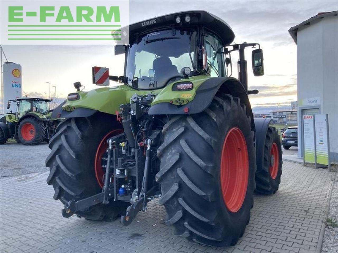 Farm tractor CLAAS axion 870 cmatic-stage v cebis: picture 7