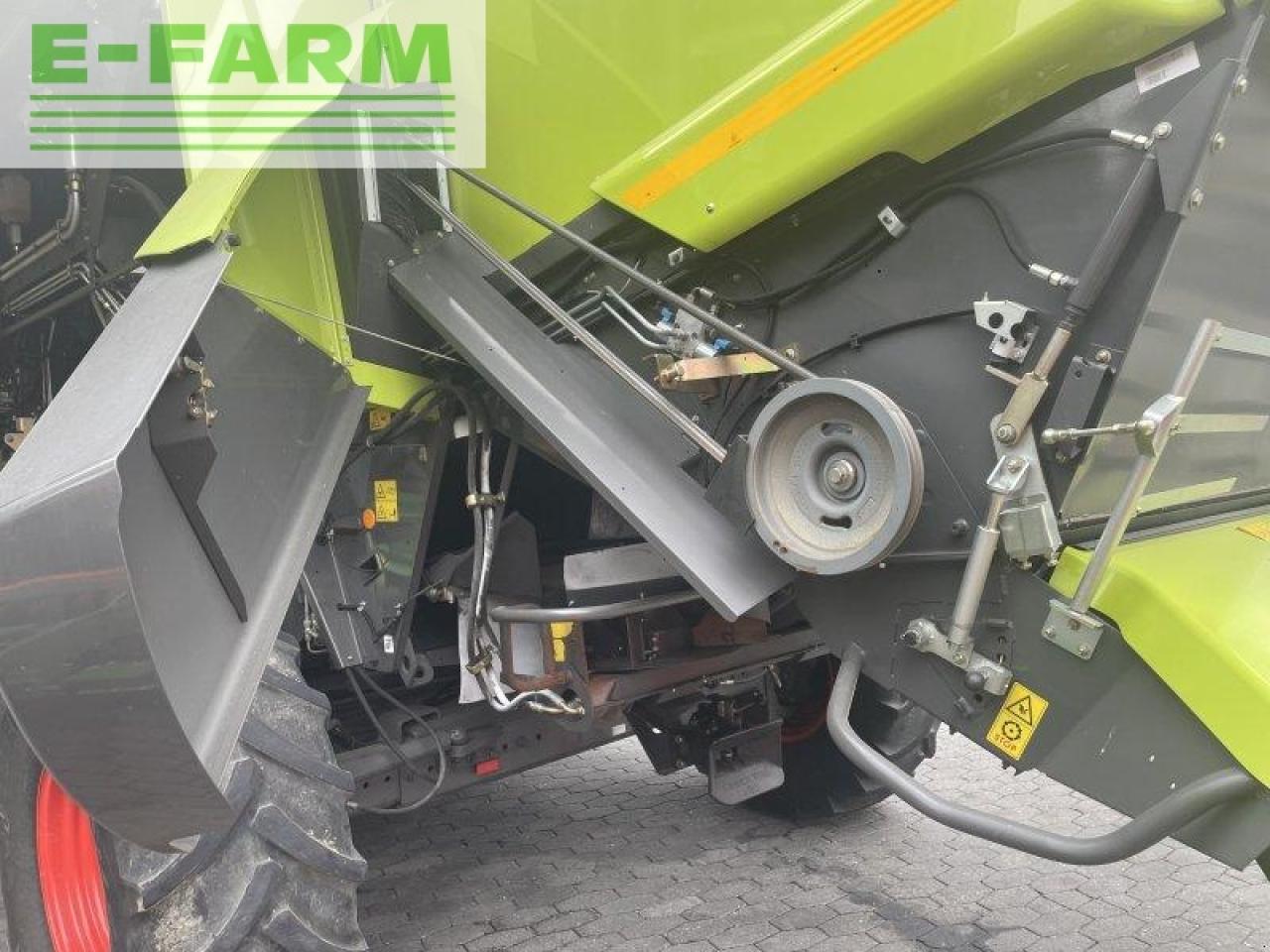 Combine harvester CLAAS lexion 670: picture 9