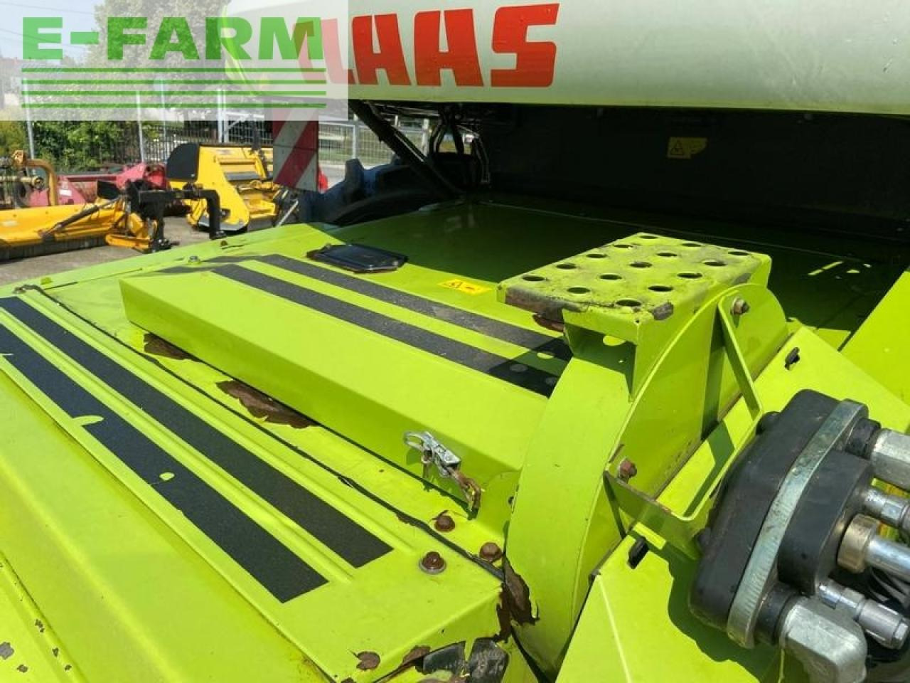 Combine harvester CLAAS lexion 750: picture 13