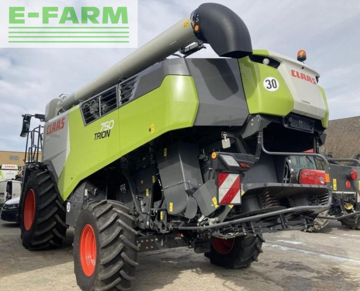 Combine harvester CLAAS trion 750: picture 4