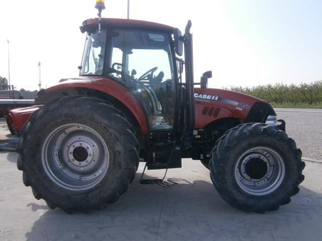 Farm tractor CaseIH FARMALL 115 U PRO: picture 4
