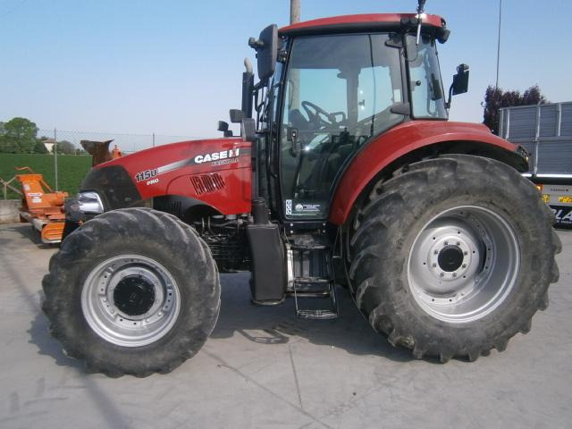 Farm tractor CaseIH FARMALL 115 U PRO: picture 2