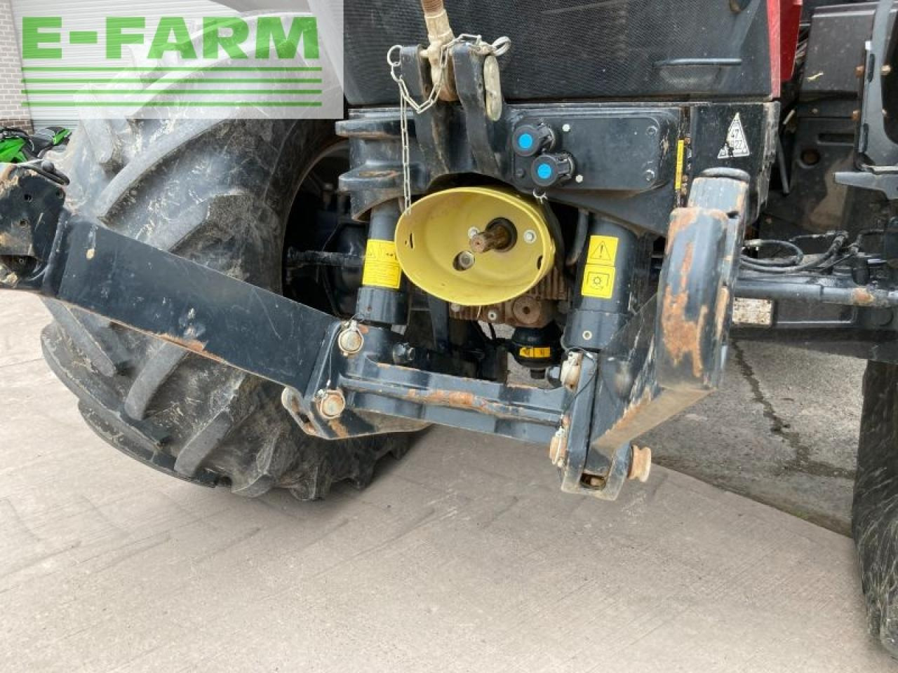 Farm tractor Case-IH 240 cvx: picture 5