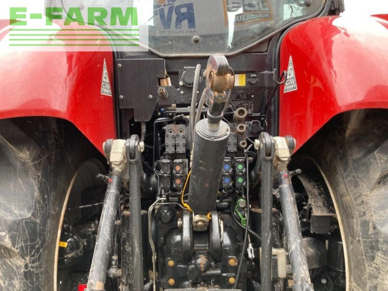 Farm tractor Case-IH 240 cvx: picture 11
