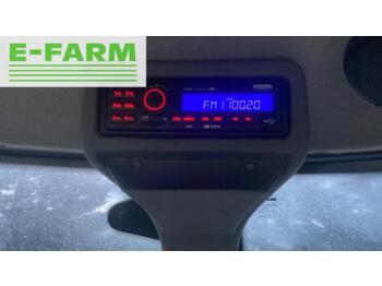 Farm tractor Case-IH Farmall 105 A: picture 3