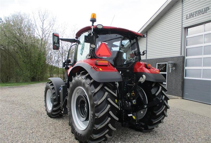 Farm tractor Case IH Maxxum 150 Med frontlift: picture 12