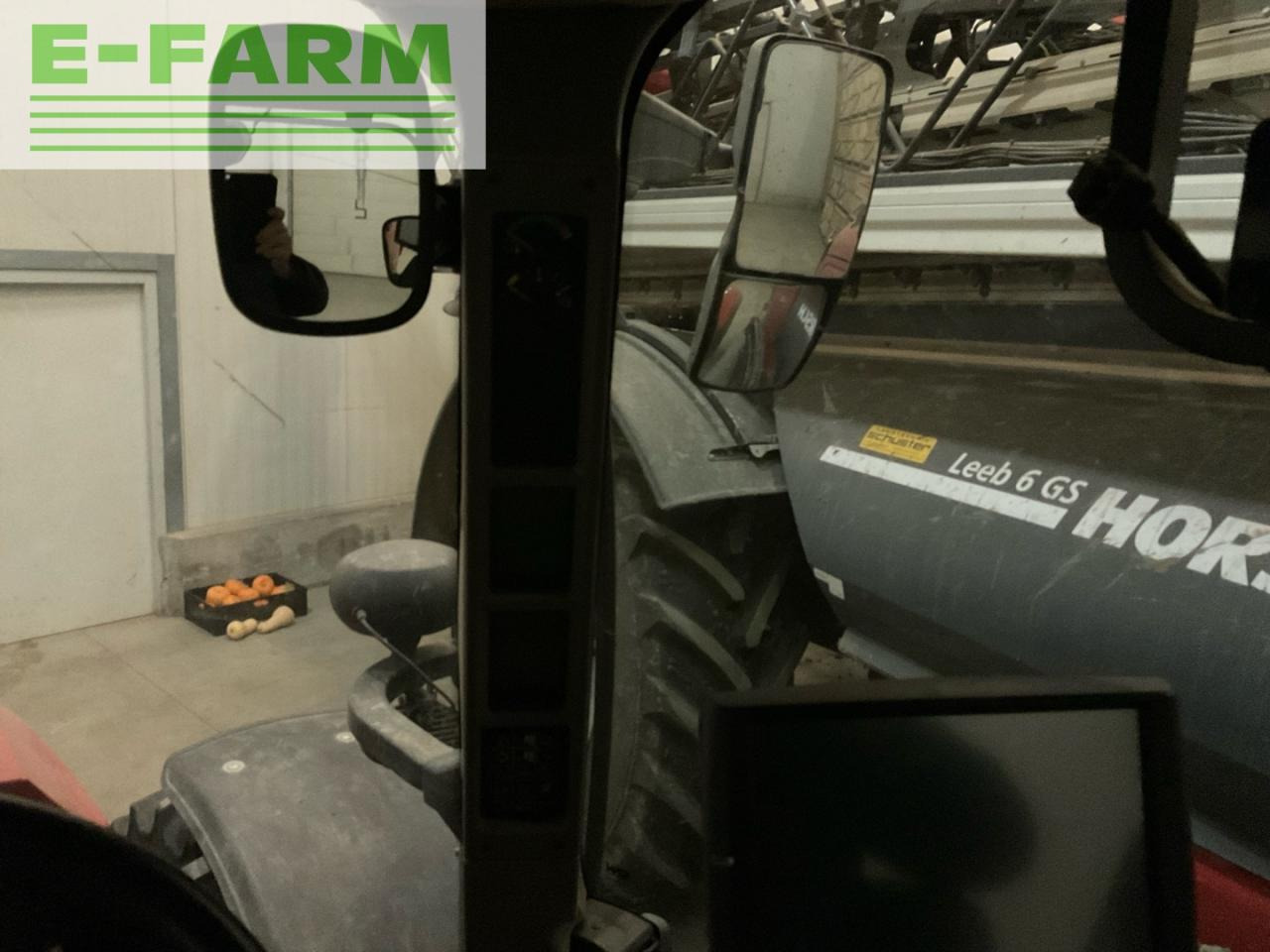 Farm tractor Case-IH Vestrum 110: picture 16
