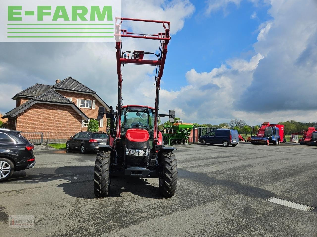 Farm tractor Case-IH farmall 100 c: picture 3