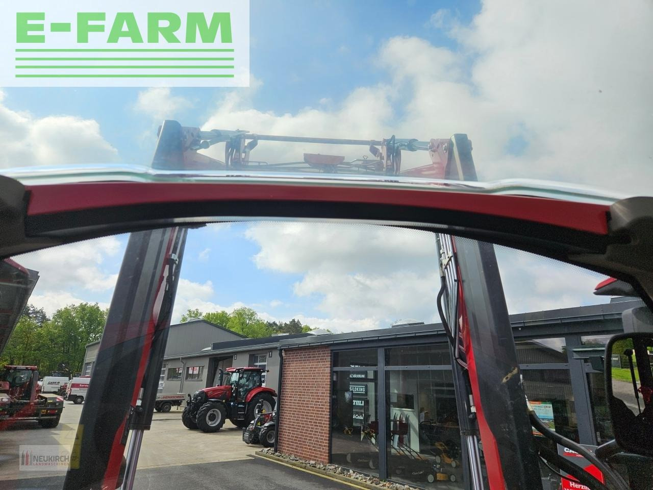 Farm tractor Case-IH farmall 100 c: picture 7