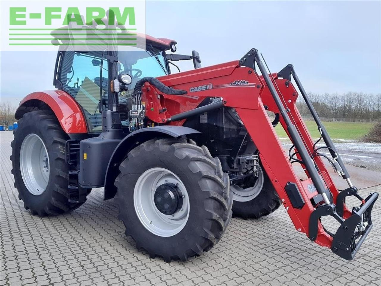 Farm tractor Case-IH puma 140 x med frontlæsser: picture 3