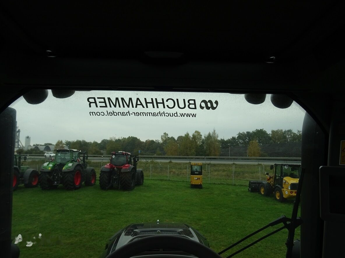Farm tractor Deutz-Fahr 9340 TTV Agrotron: picture 20