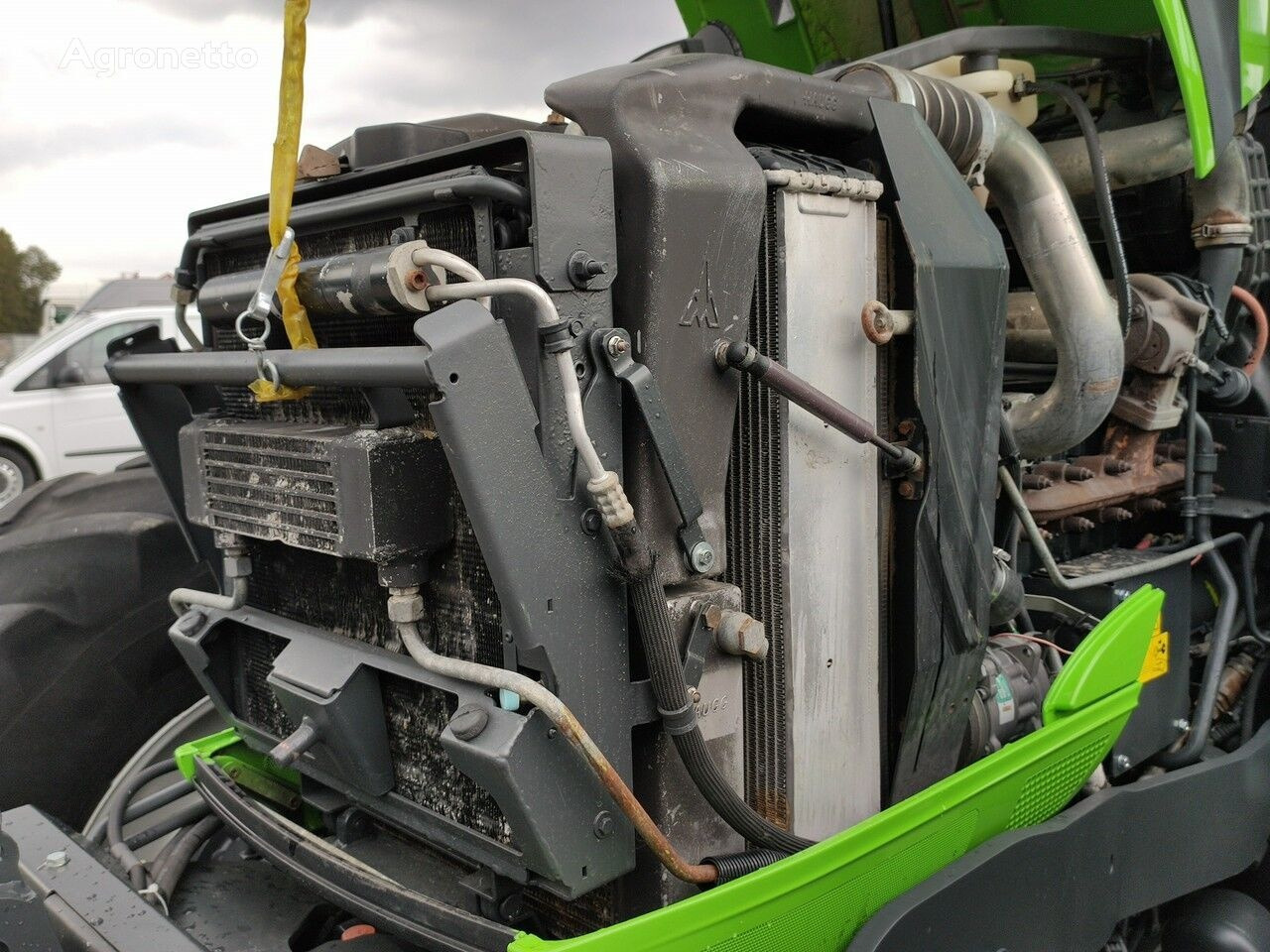 Farm tractor Deutz-Fahr Agrotron M620: picture 33
