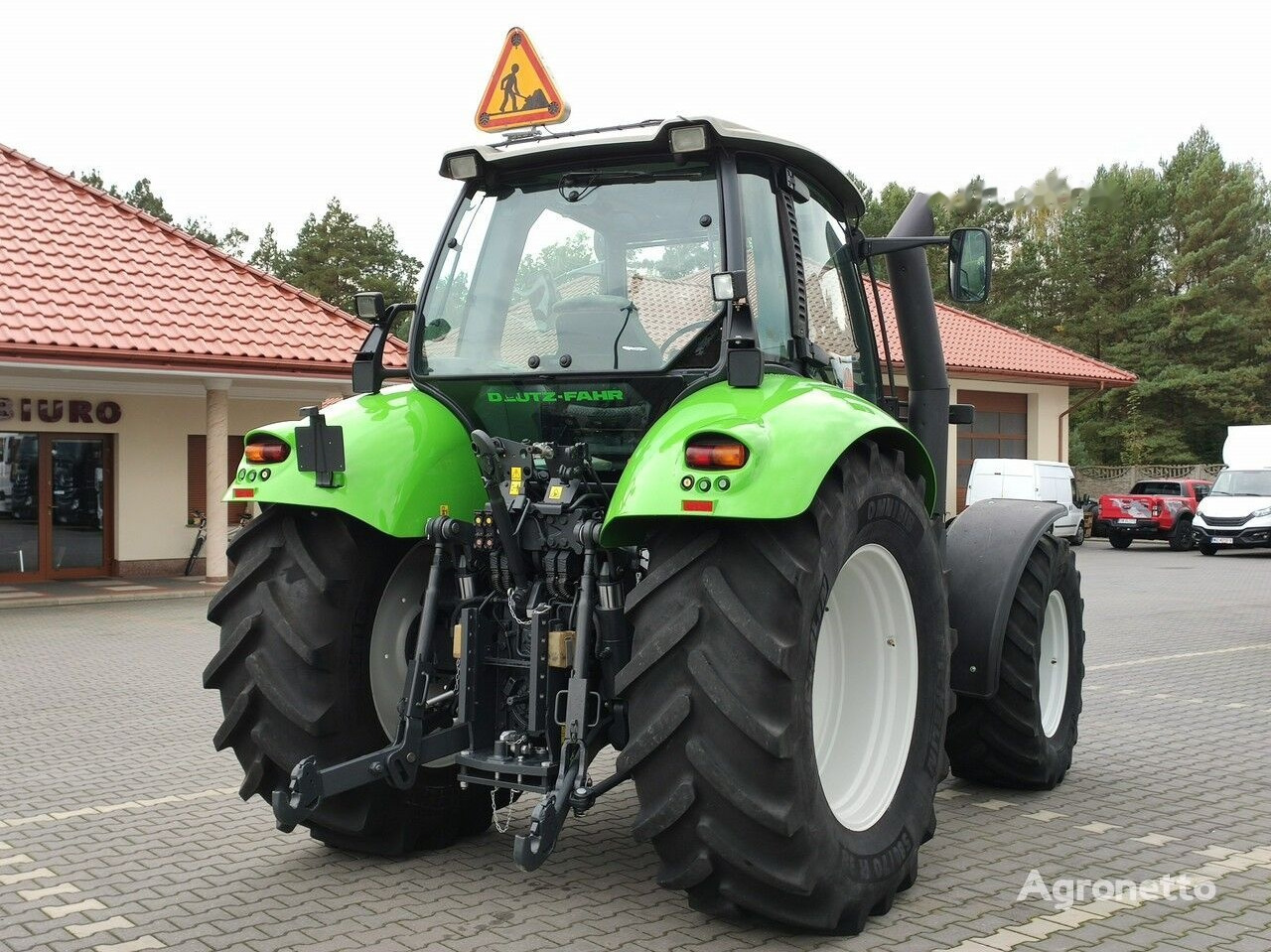 Farm tractor Deutz-Fahr Agrotron M620: picture 18