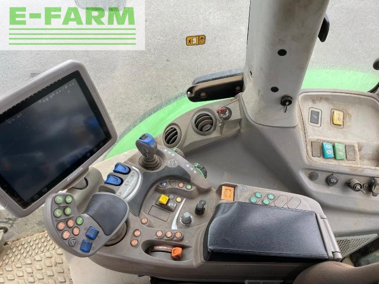 Farm tractor Deutz-Fahr agrotron 9340ttv: picture 8