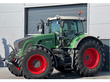 Farm tractor Fendt 930 Vario Profi: picture 4