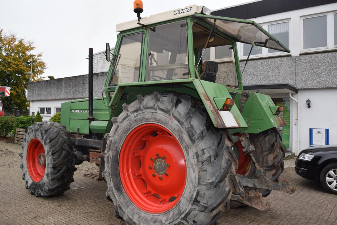 Farm tractor Fendt Favorit 614 LSA Turbo: picture 5