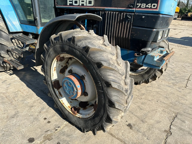 Farm tractor Ford 7840 Powerstar SLE: picture 7