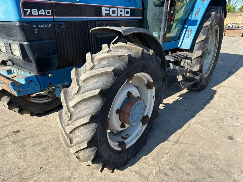 Farm tractor Ford 7840 Powerstar SLE: picture 6