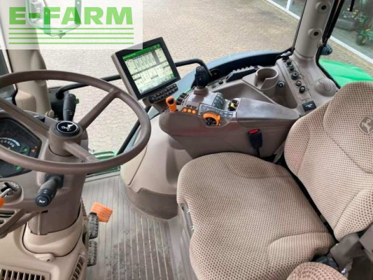 Farm tractor John Deere 6175r: picture 12