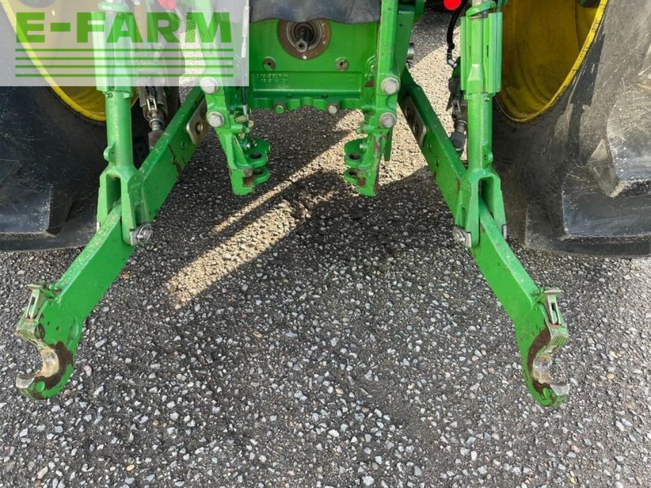 Farm tractor John Deere 6175r: picture 13