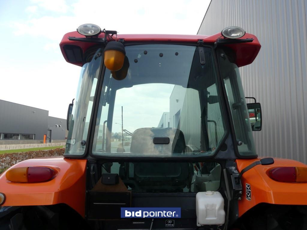Farm tractor Kubota M9540 4WD: picture 18