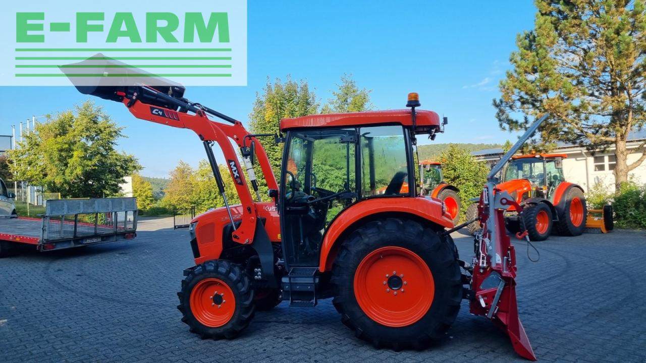 Farm tractor Kubota l1-522 frontlader: picture 3