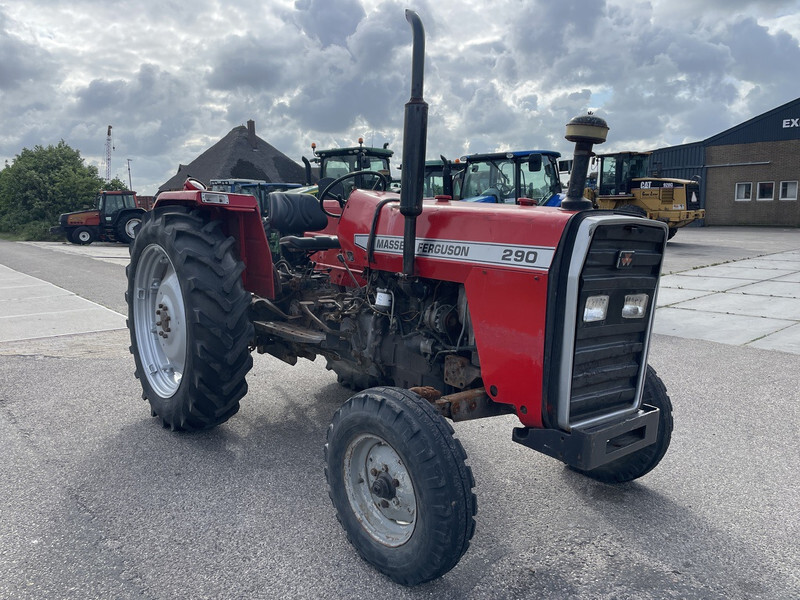 Farm tractor Massey Ferguson 290: picture 3