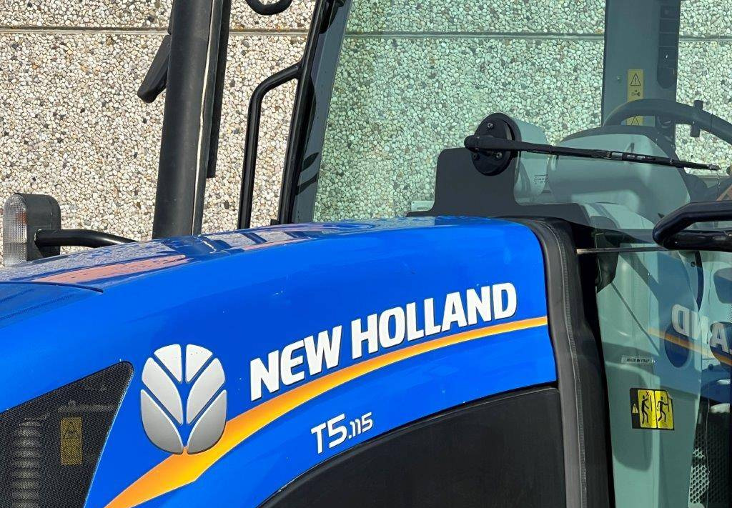 Farm tractor New Holland T5.115 Utility - Dual Command, climatisée, rampant: picture 4