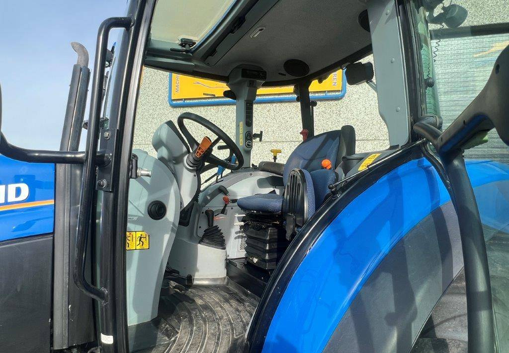 Farm tractor New Holland T5.115 Utility - Dual Command, climatisée, rampant: picture 12