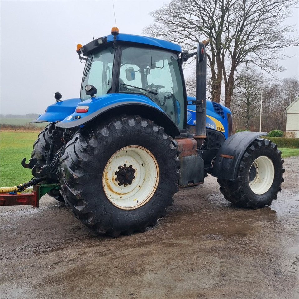 Farm tractor New Holland T 8050 Class 5: picture 5