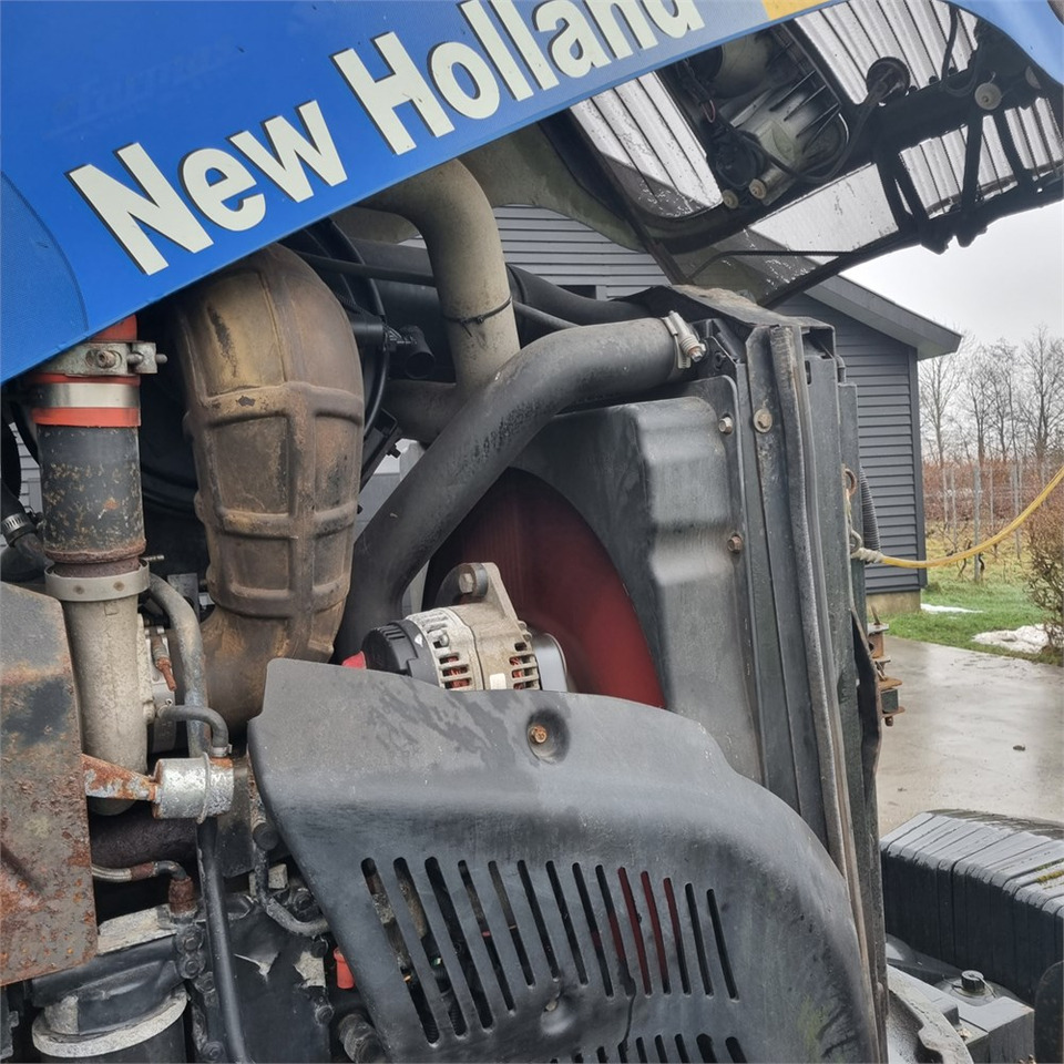Farm tractor New Holland T 8050 Class 5: picture 22