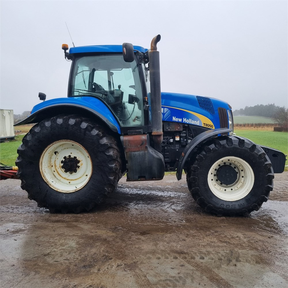 Farm tractor New Holland T 8050 Class 5: picture 6