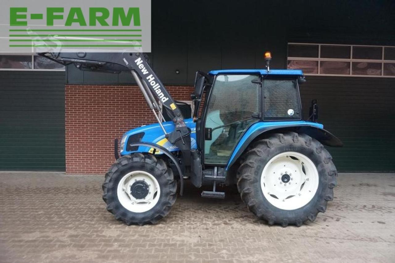 Farm tractor New Holland t5040 nur 860 std.: picture 5