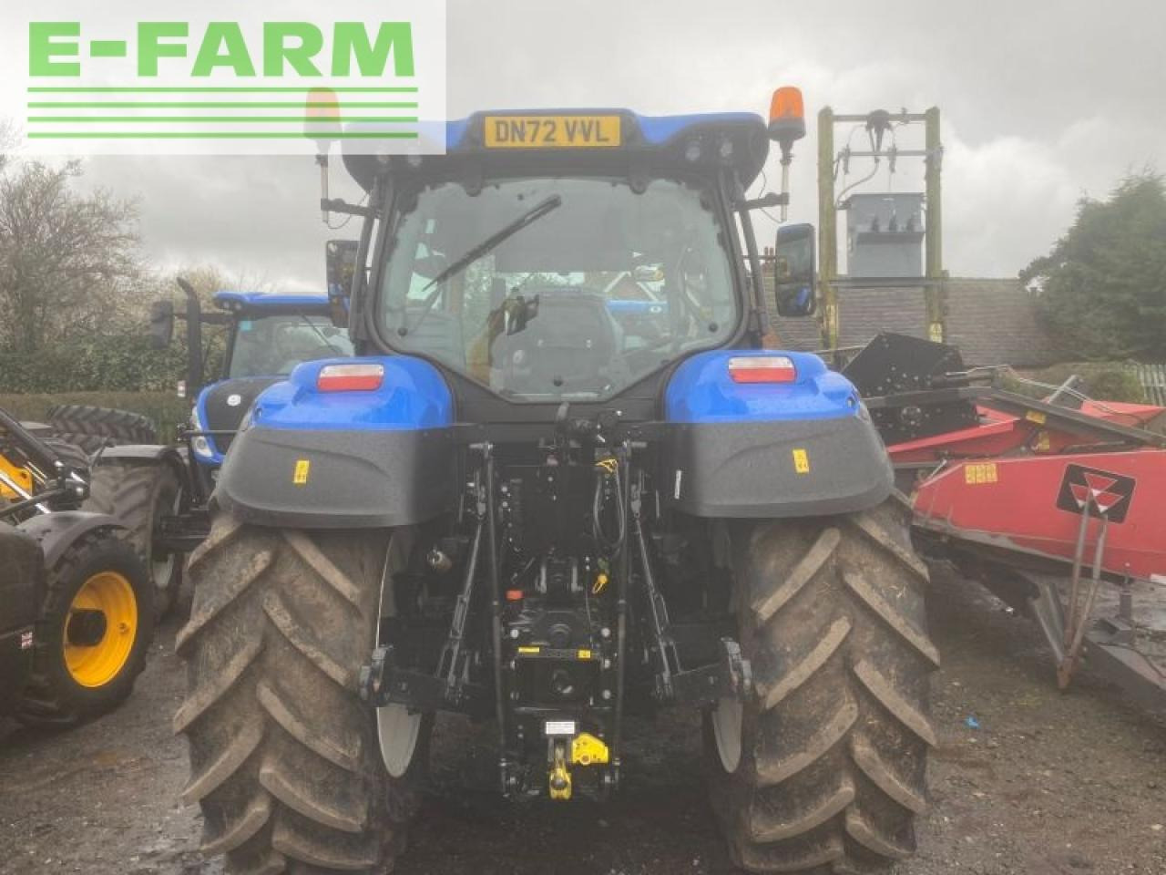 Farm tractor New Holland t5.120 dynamic command: picture 9