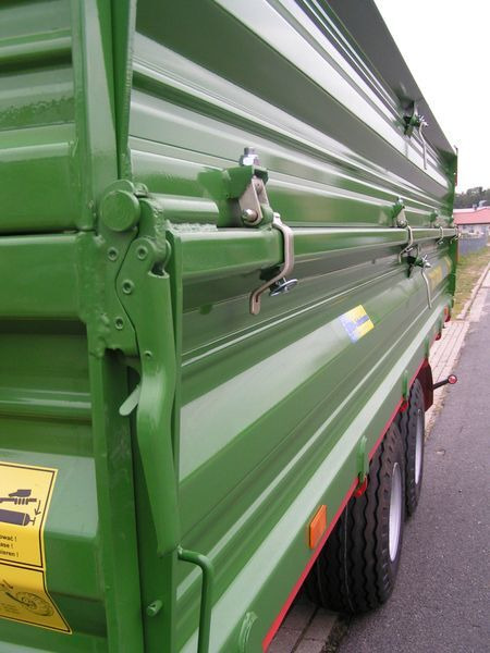Farm tipping trailer/ Dumper Pronar Tandemdreiseitenkipper, T 663/3; 13,6 to, NEU: picture 7