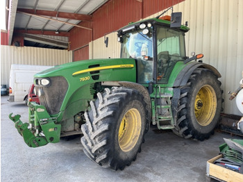 Farm tractor JOHN DEERE 7930