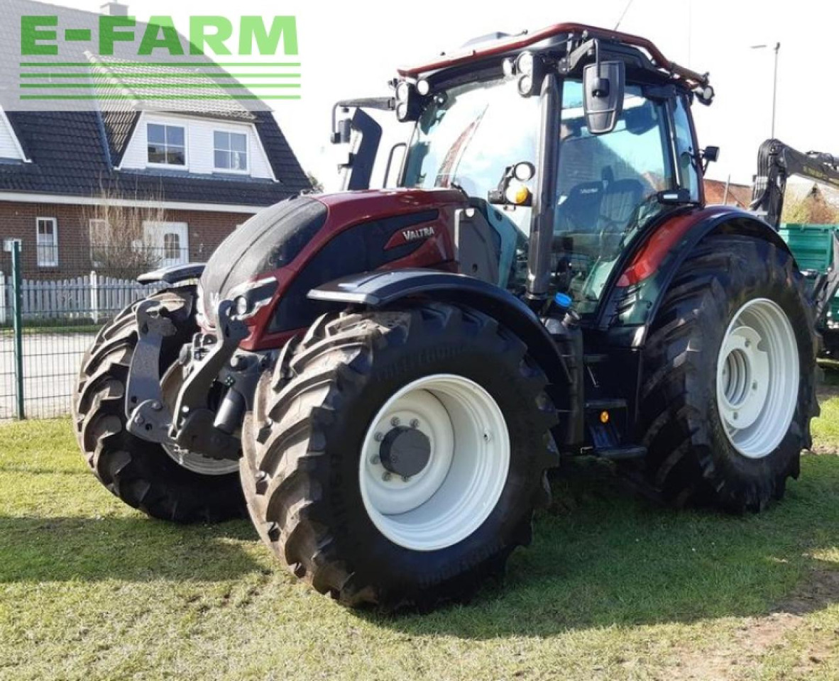 Farm tractor Valtra n175d: picture 2