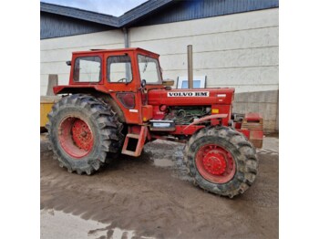 Farm tractor Volvo 814: picture 4