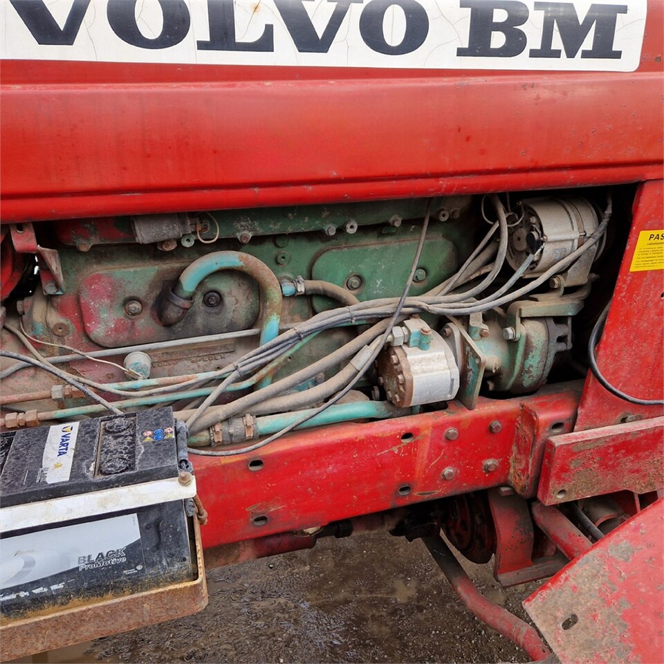 Farm tractor Volvo 814: picture 29