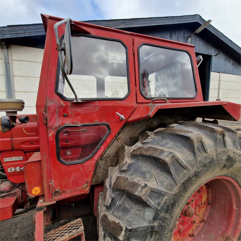 Farm tractor Volvo 814: picture 25