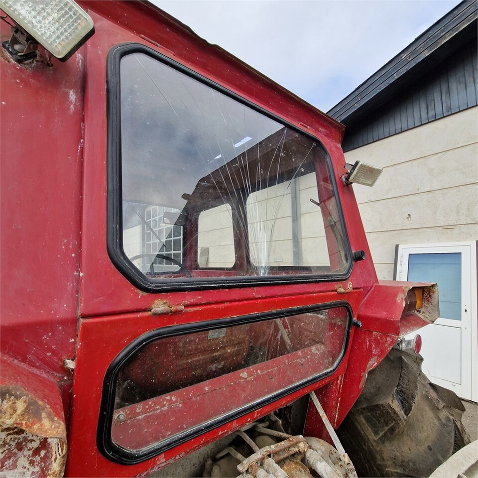 Farm tractor Volvo 814: picture 23
