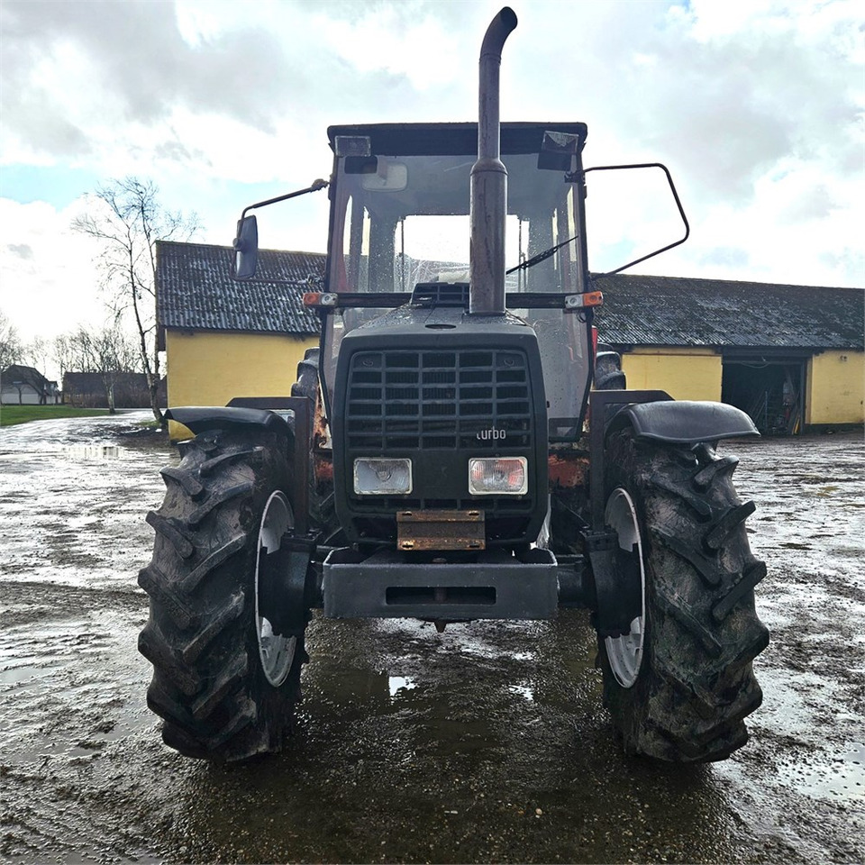 Farm tractor Volvo BM Valmet 805: picture 9