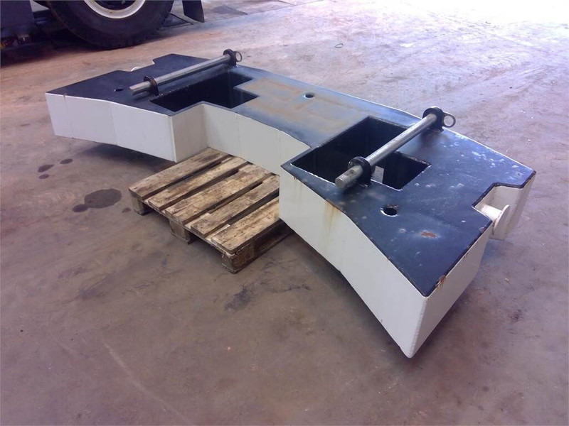 Counterweight for Construction machinery Terex Challenger 3160 counterweight 2,26 Ton: picture 4